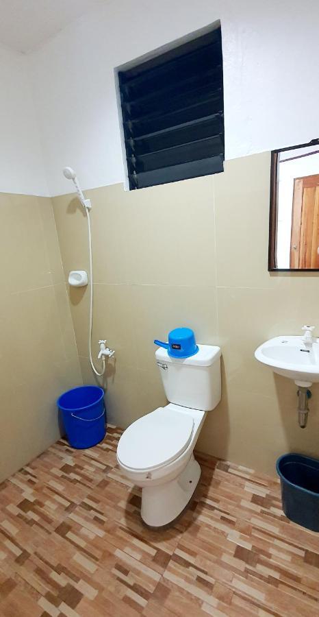 Sj Pabua Travellers Inn Mambajao Dış mekan fotoğraf
